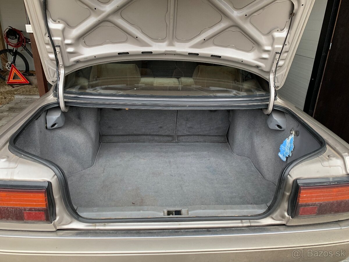 Toyota Camry 2.0TD - 10