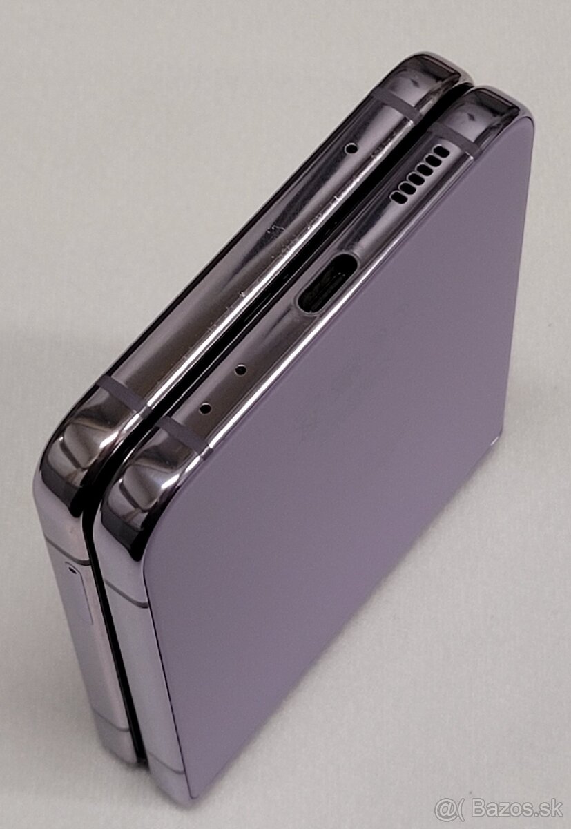 Samsung Galaxy Z Flip 4 - 10