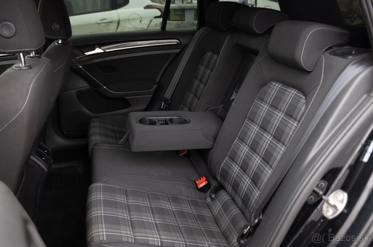 Volkswagen Golf Variant GTD 2.0 - 10