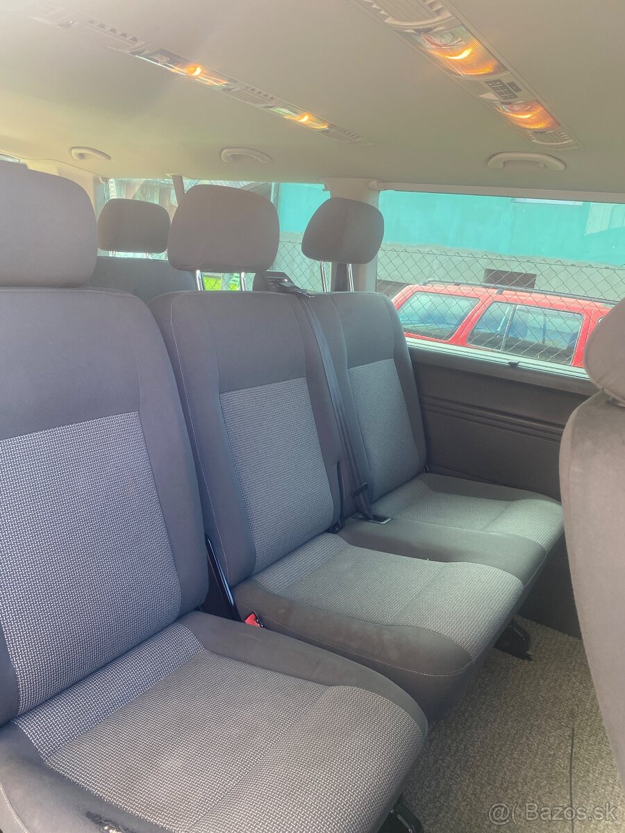 Volkswagen Caravelle T5 2.0TDI 103kw DSG Bi-Xenon 8-miestna - 10