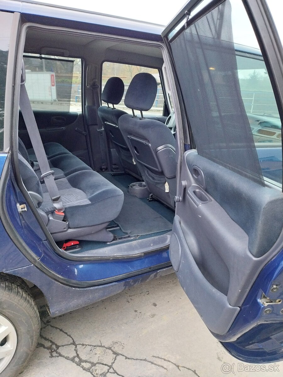 RENAULT ESPACE III 2,2 dci 95 kw - 10