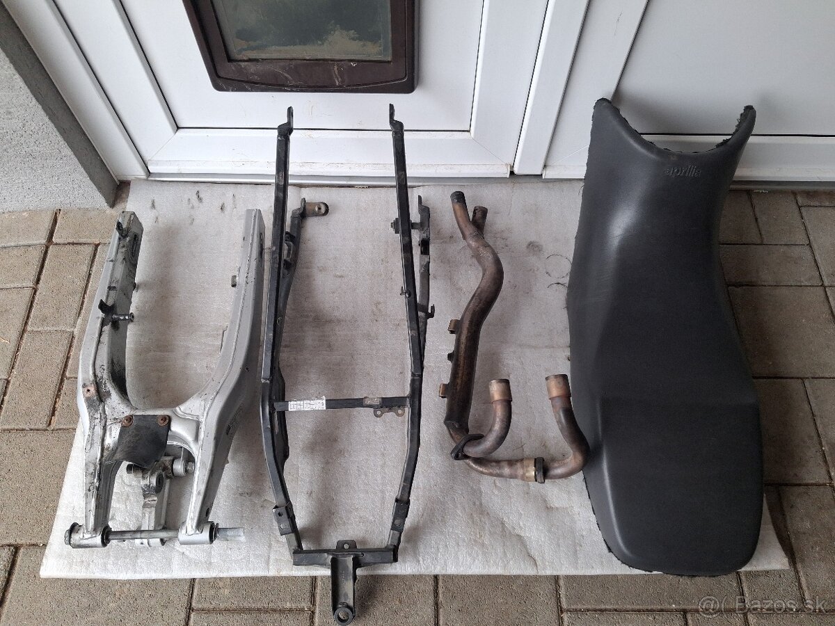 APRILIA PEGASO 650ie - 10