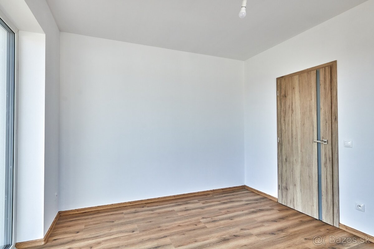 Predaj novostavby rodinného domu v obci Častá. - 10