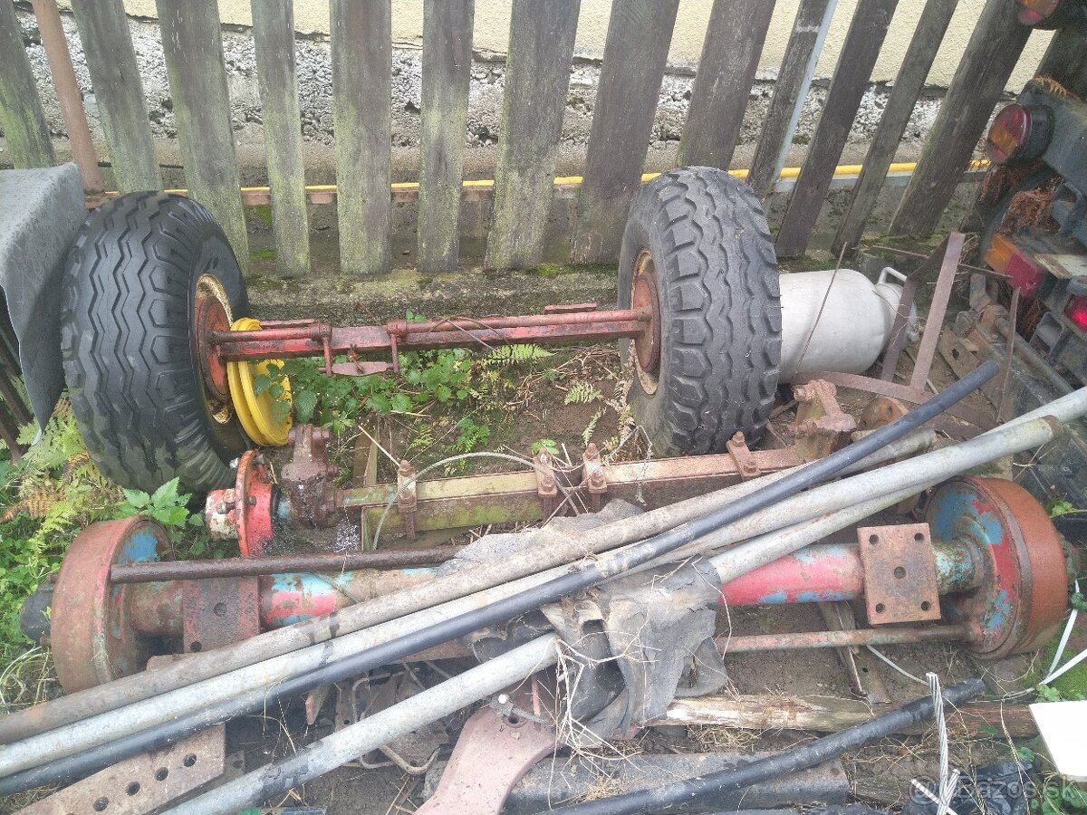 vyklápacia vlečka za traktor - 10