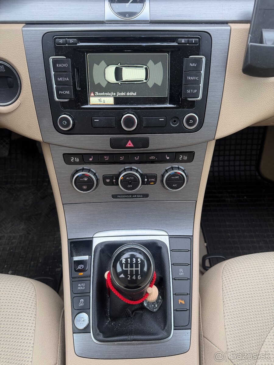 Volkswagen Passat b7 2.0tdi 103kw - 10