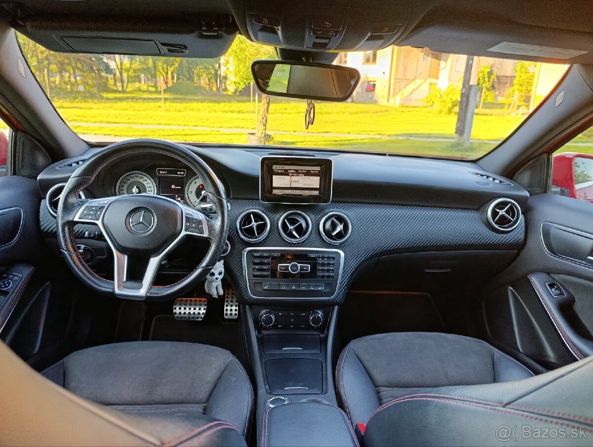 Mercedes-Benz A180 AMG line - 10