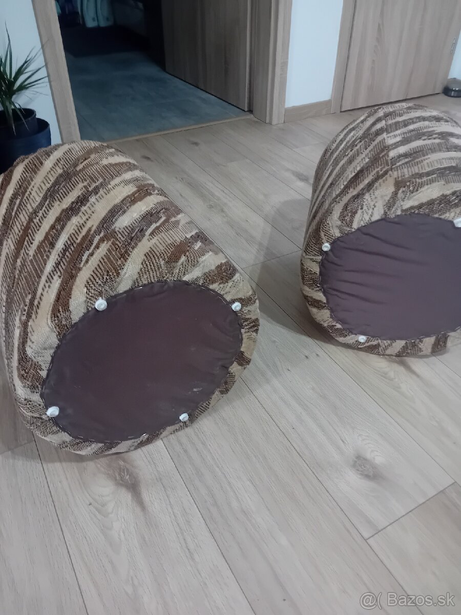 TABURETKY 2ks - spolu 25eur - 10