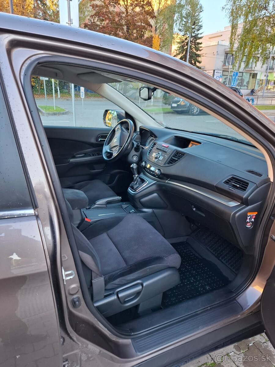 Predám Hondu CR-V 2,2 i-DTEC - 10