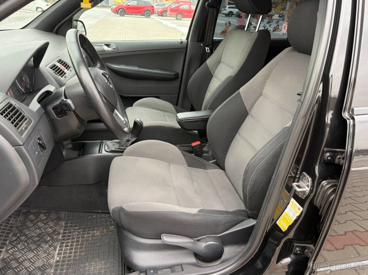 Škoda Fabia 1.9 TDi 96kw RS serviska - 10