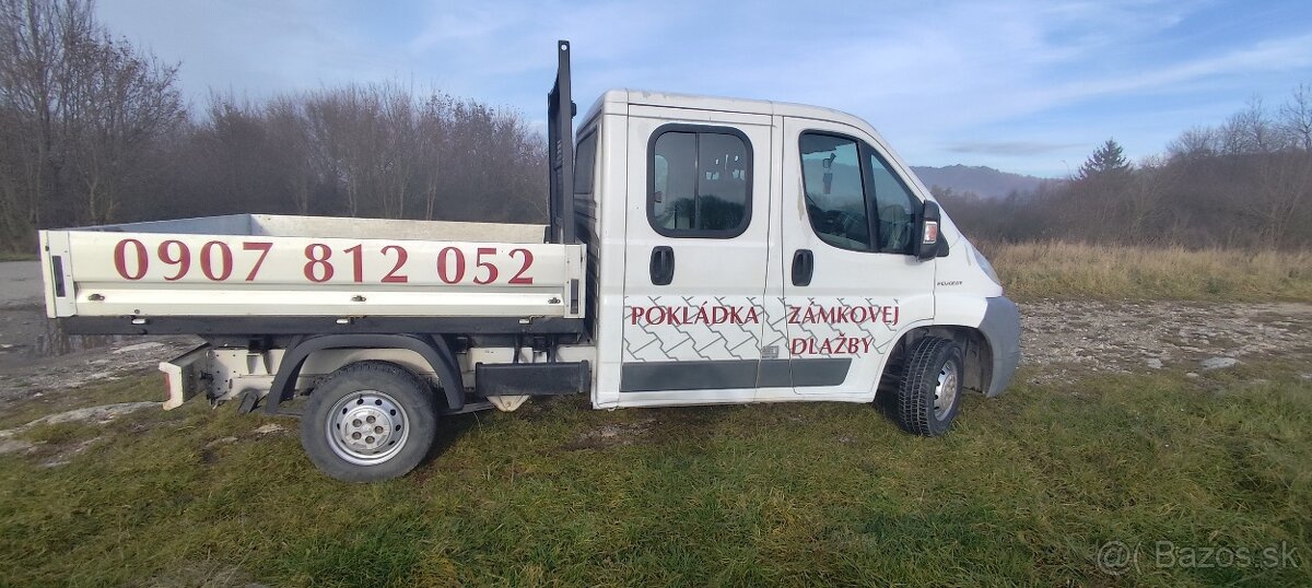 Peugeot Boxer valník 7 miestny ,korba - 10