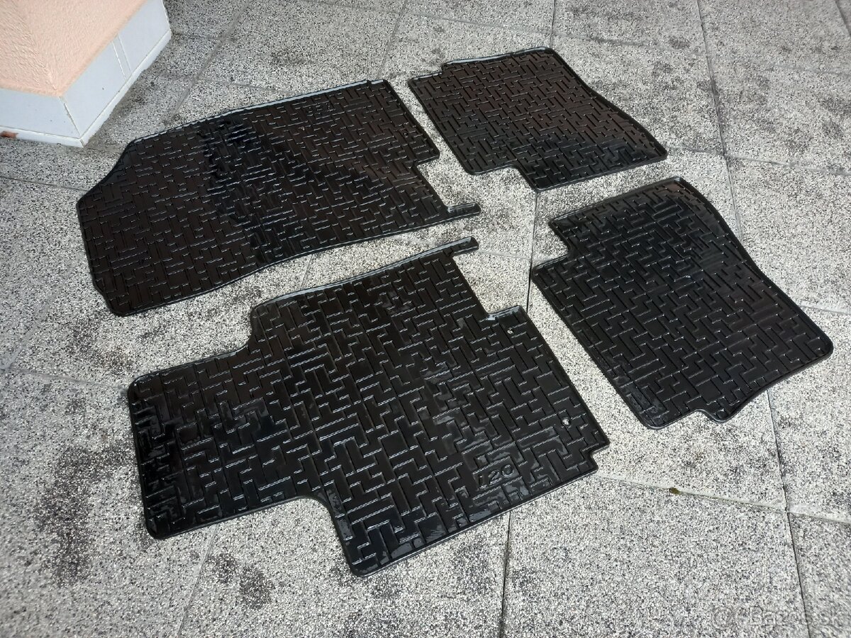 Gumové rohože originál Hyunday I 20. - 10