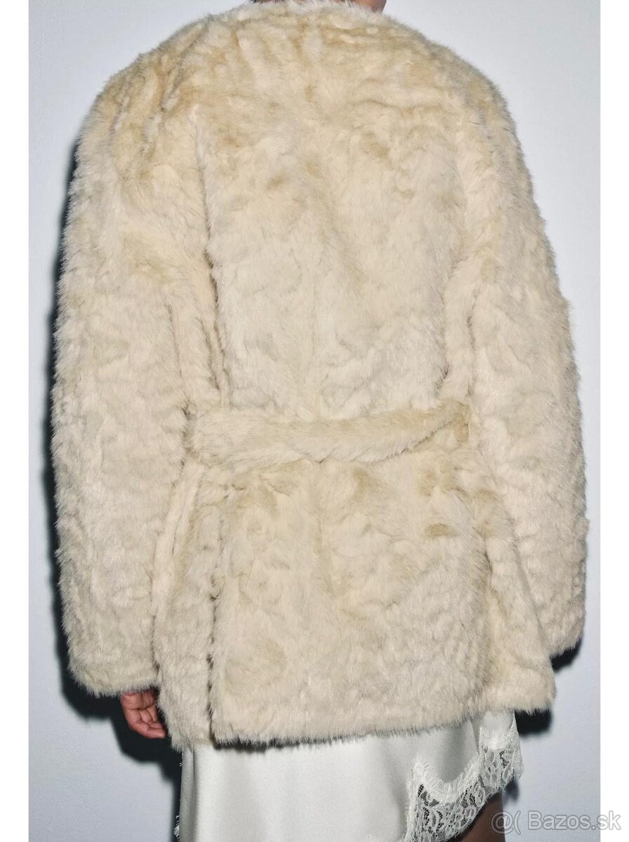 Kozuch Zara c. M - 10