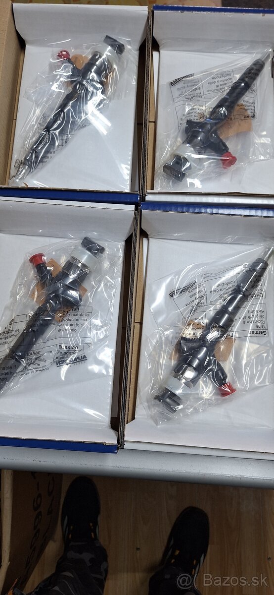 TOYOTA HILUX 3,0 D-4D , PREDAJ / VYMENA - 10