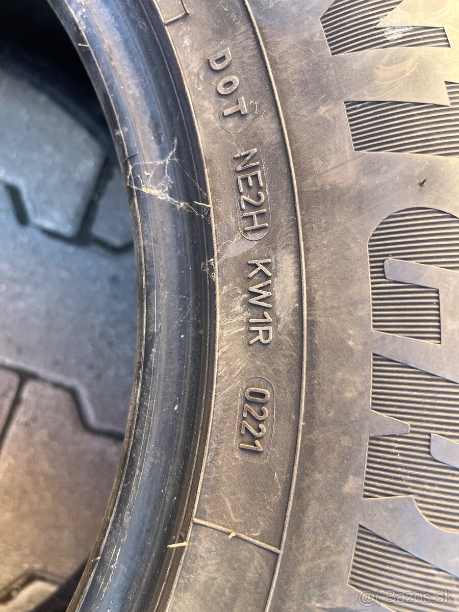 265/65R17 Good Year letne - 10
