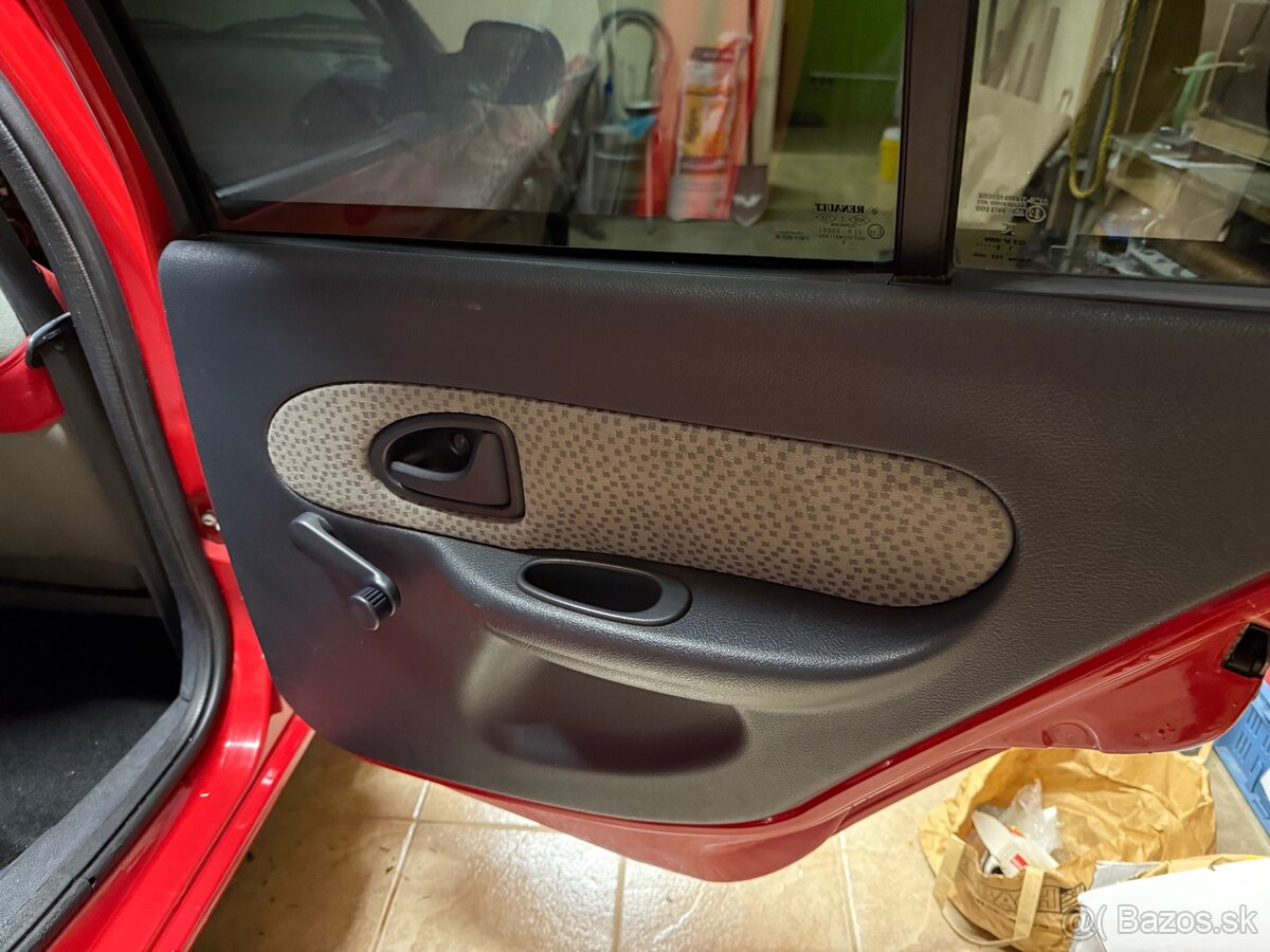 Renault Clio 1,2 43kw - 10