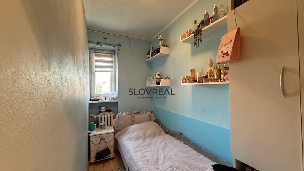 SLOVREAL na predaj kompletne zrekonštruovaný 2,5i byt, Žiar - 10