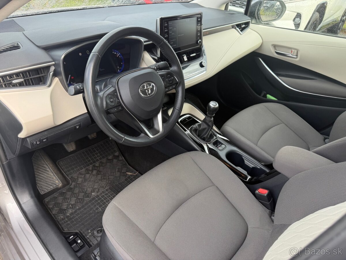 Toyota Corolla 1.6 VVTi Comfort Style Tech - 10
