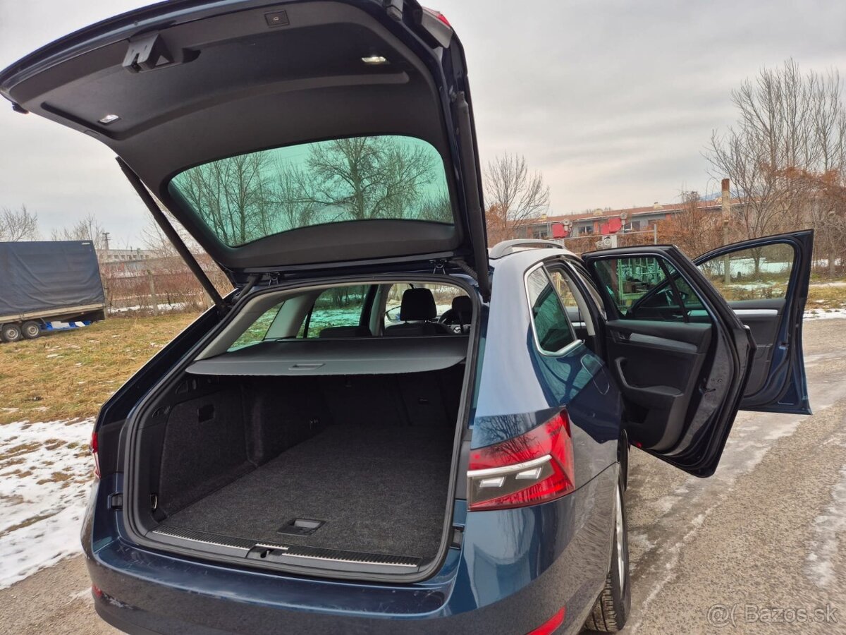 Škoda Superb Combi facelift 2.0 TDI DSG - 10