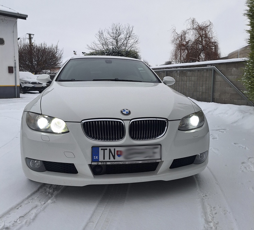 Predám BMW 330xd Coupe - 10