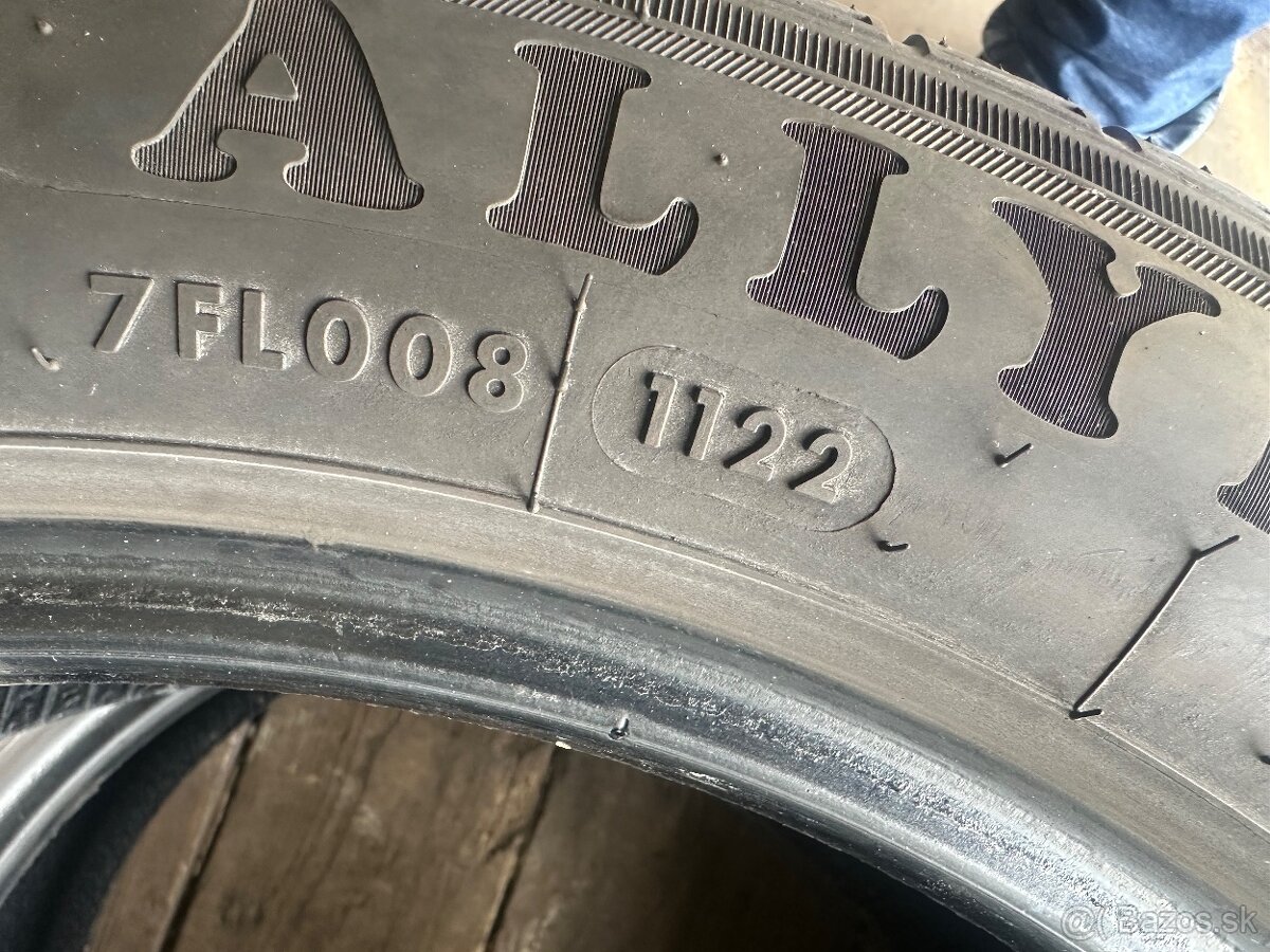 205/55R17 zimné pneumatiky Tomket - 10