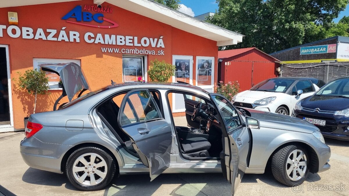 Mercedes-Benz C trieda Sedan 180CDi - 10