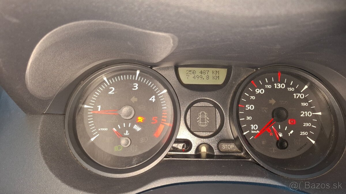 Predám RENAULT MEGANE COMBI, 1,5 DCI - 10