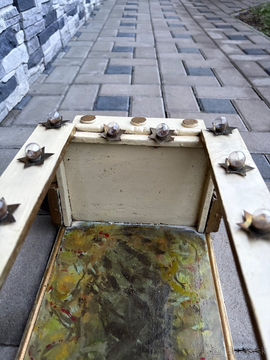 Predám starú drevenú kaplnku - 10