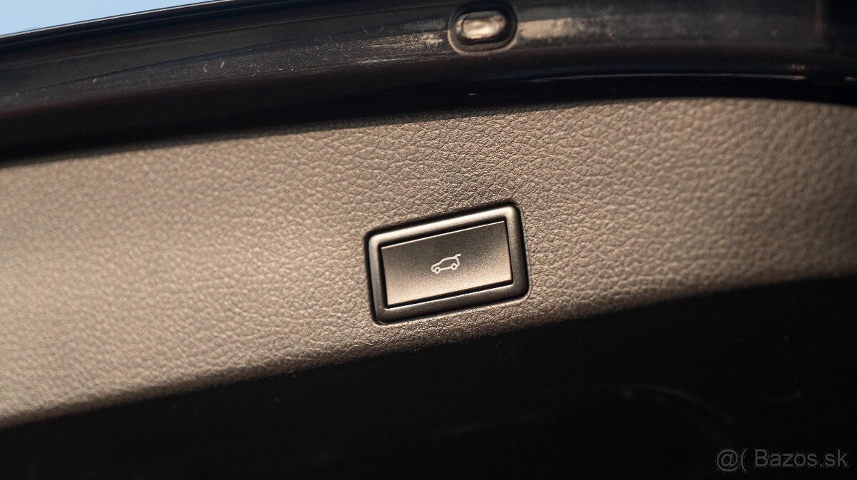 VW TOUAREG 3.0 TDI V6 4MOTION - 10