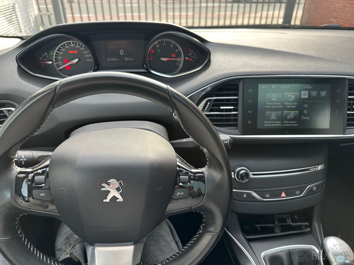 Peugeot 308 2014 1.2 benzina pure tech - 10