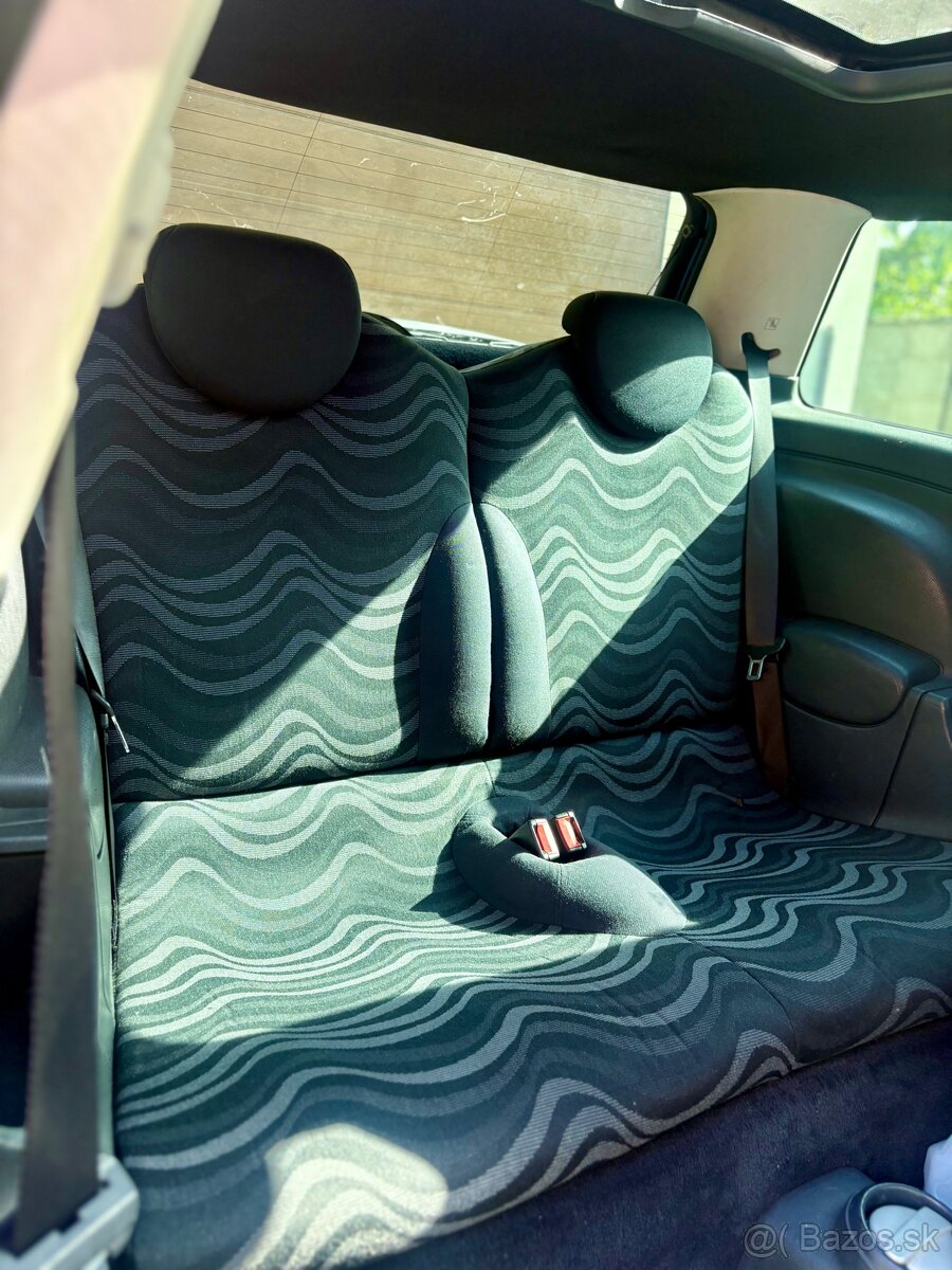 Mini Cooper One D R50 - 10