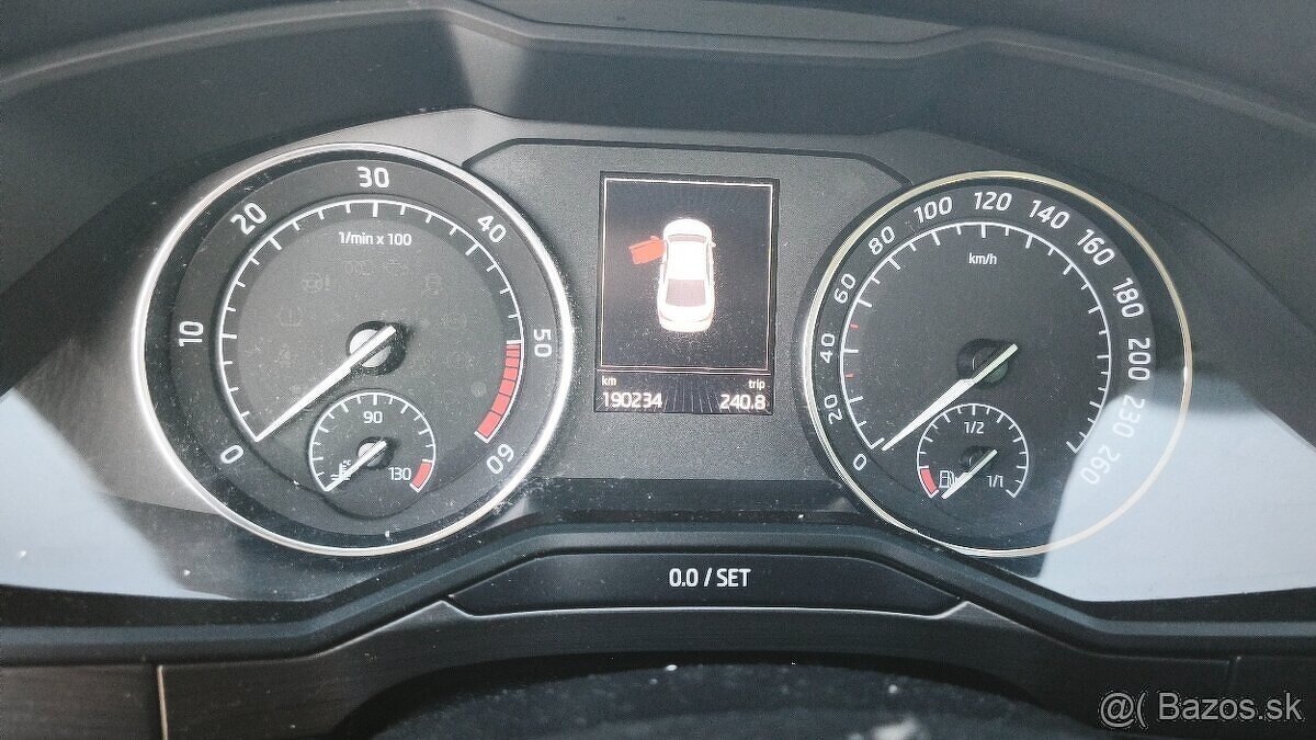 Škoda Superb 1.6 TDI. - 10