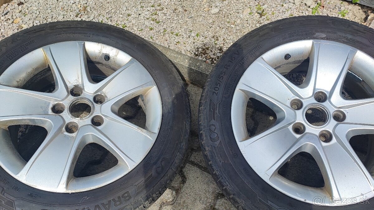 4ks použité letné gumy z octavie 2 + disky - 10