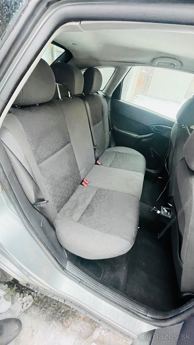 Ford focus MK1 - 10