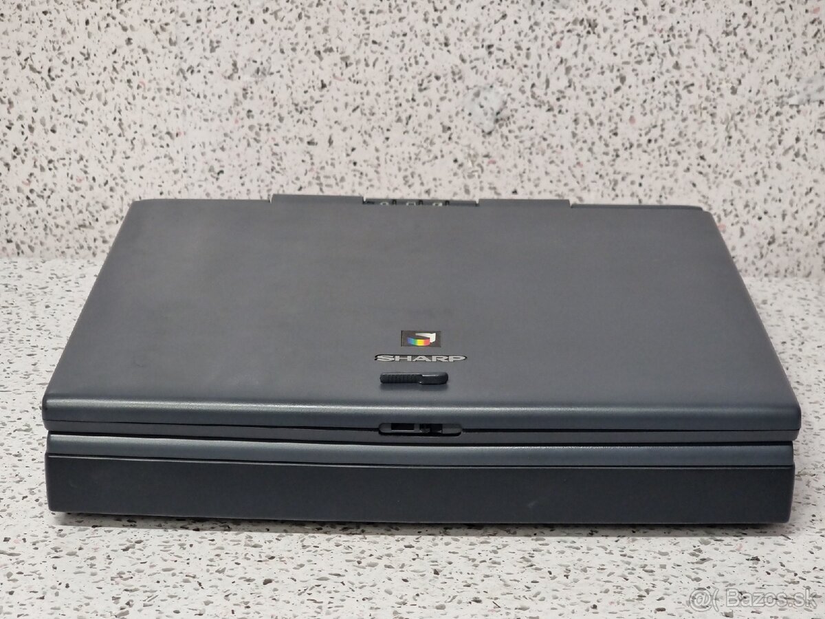 # SHARP PC-9080 starý laptop/notebook - 10