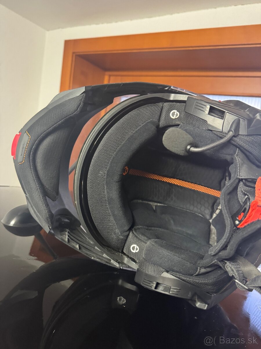 Predám vyklapaciu helmu Schuberth C5 - 10