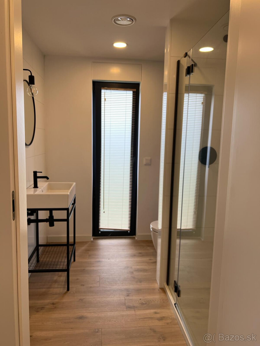 Na predaj dom v privátnej rekreačnej zóne pri jazere Vojka - 10