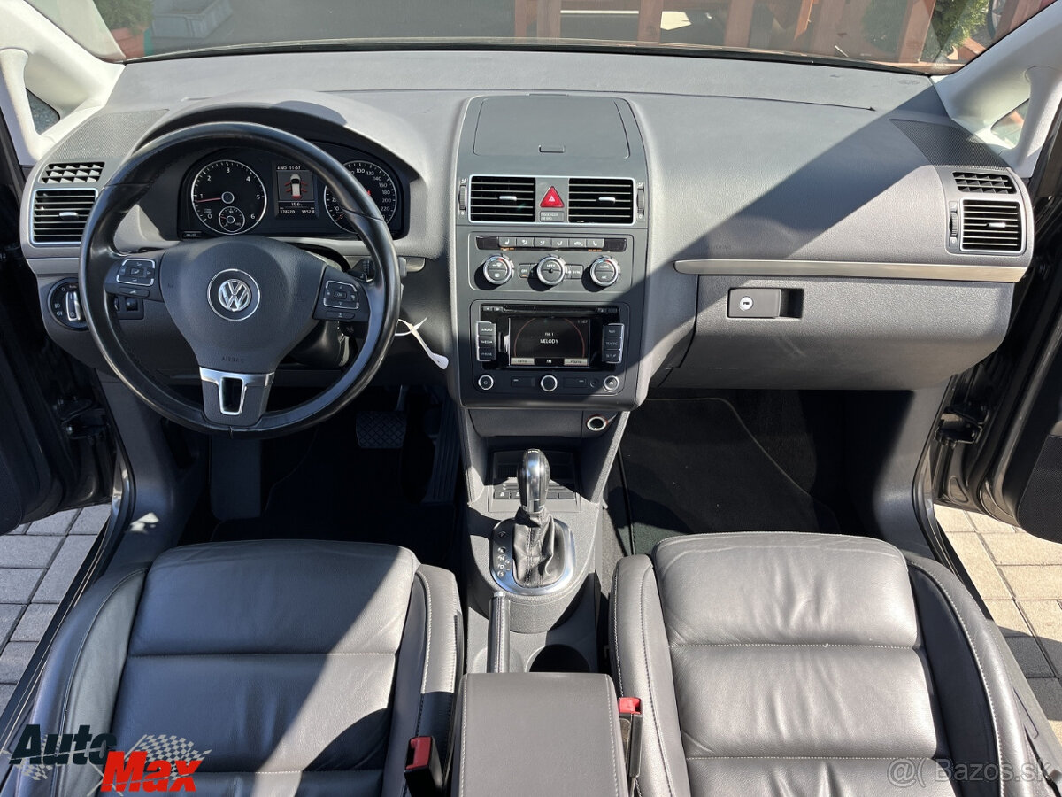 Volkswagen Touran 1.6 TDI highline DSG - 10