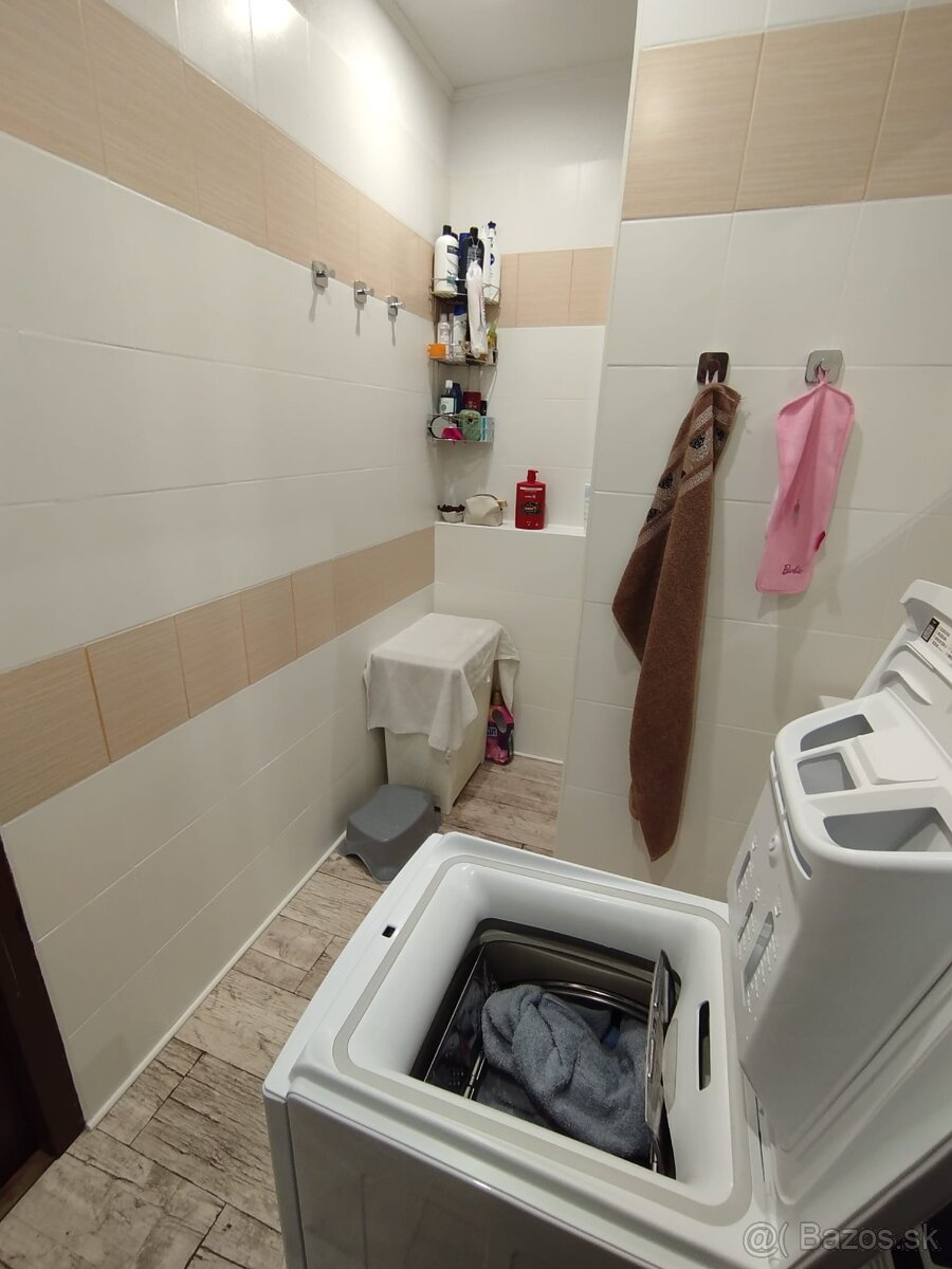 ZNÍŽENÁ CENA– 3 izb. byt, Na karasiny, Prievidza, podiel 1/4 - 10