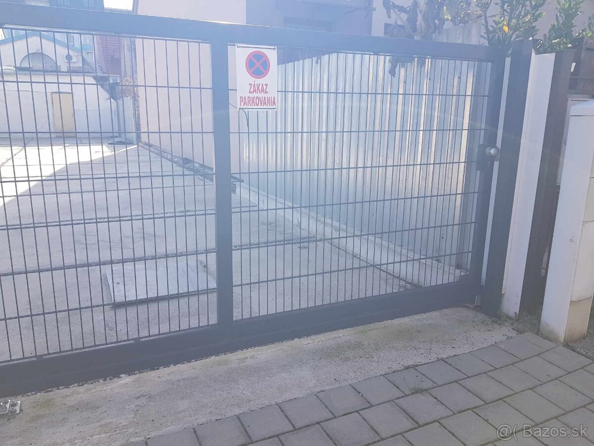 Stavebný pozemok - RUŽINOV - TRNÁVKA - 10