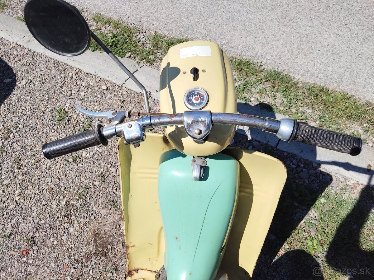 Jawa 50 typ 20 s TP a EČ kat. L1E - 10