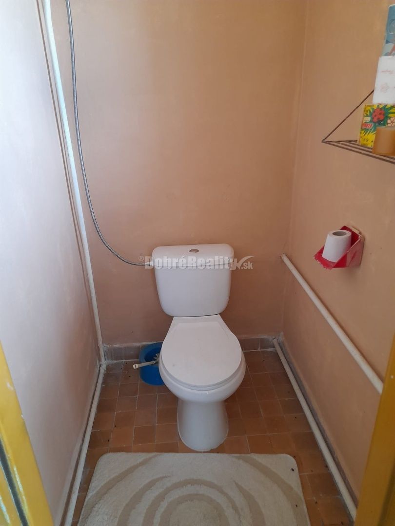 4 izbový dom Dvory nad Žitavou - 10