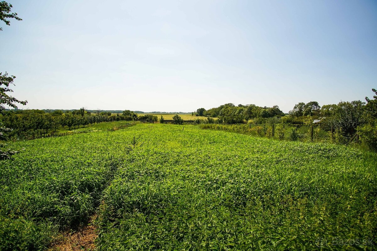 Na predaj pozemok blízko centra s výhľadom na kalváriu - 10