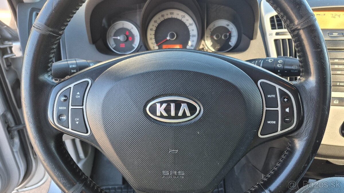 Kia Ceed SW 1.6 crdi 66kw M5 - 10