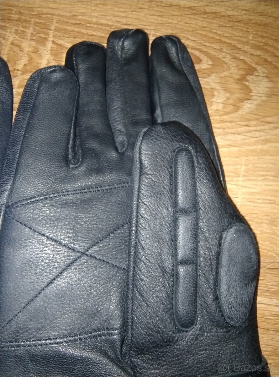 Protiuderove rukavice - 10
