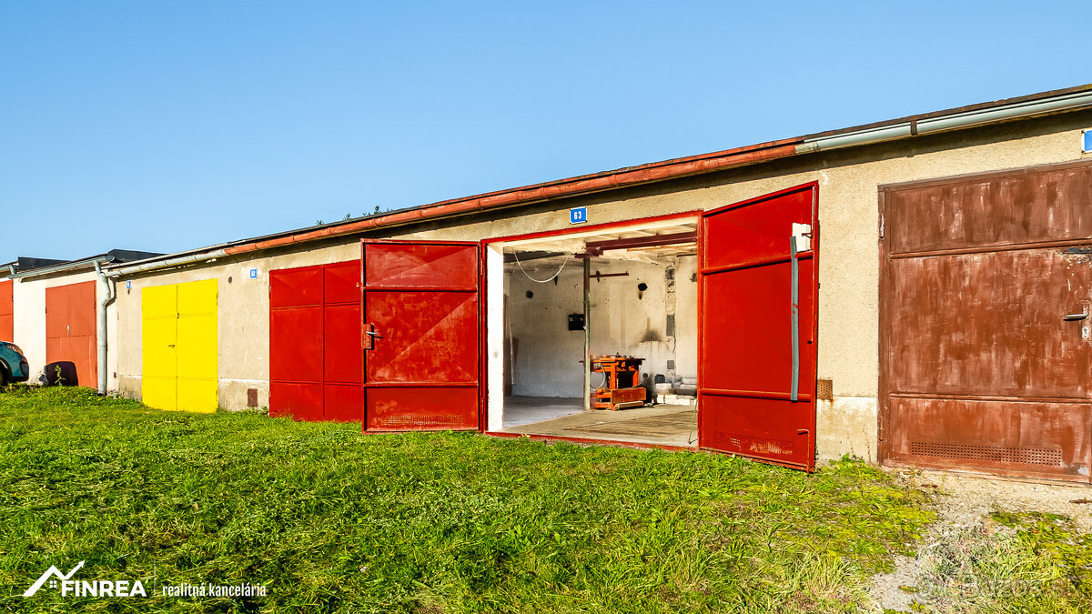 FINREA | Dvojgaráž v obci Istebné - 10