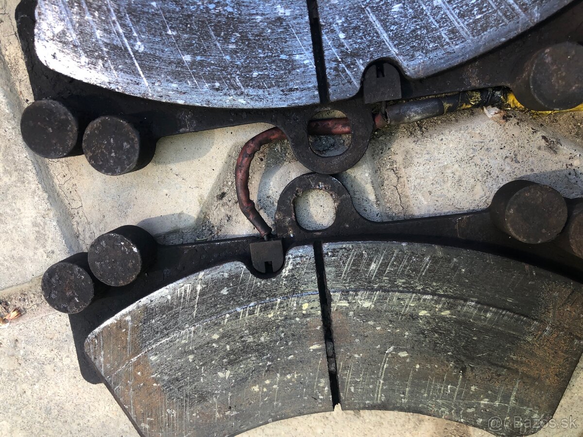 VW Touareg (7LA, 7L6, 7L6) - Predné kotúče - 10