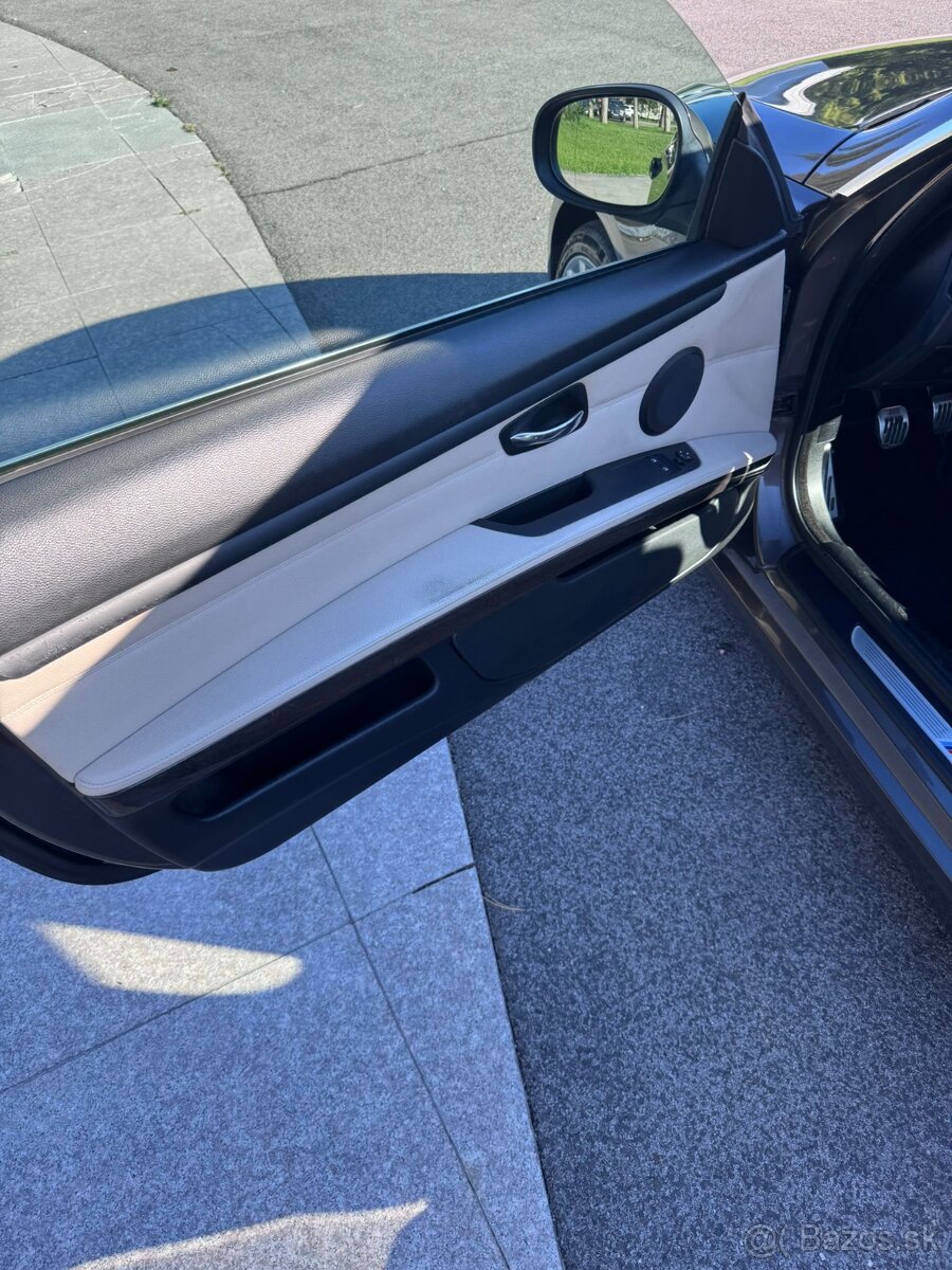 BMW 320d 3 Coupé 2011 - 10