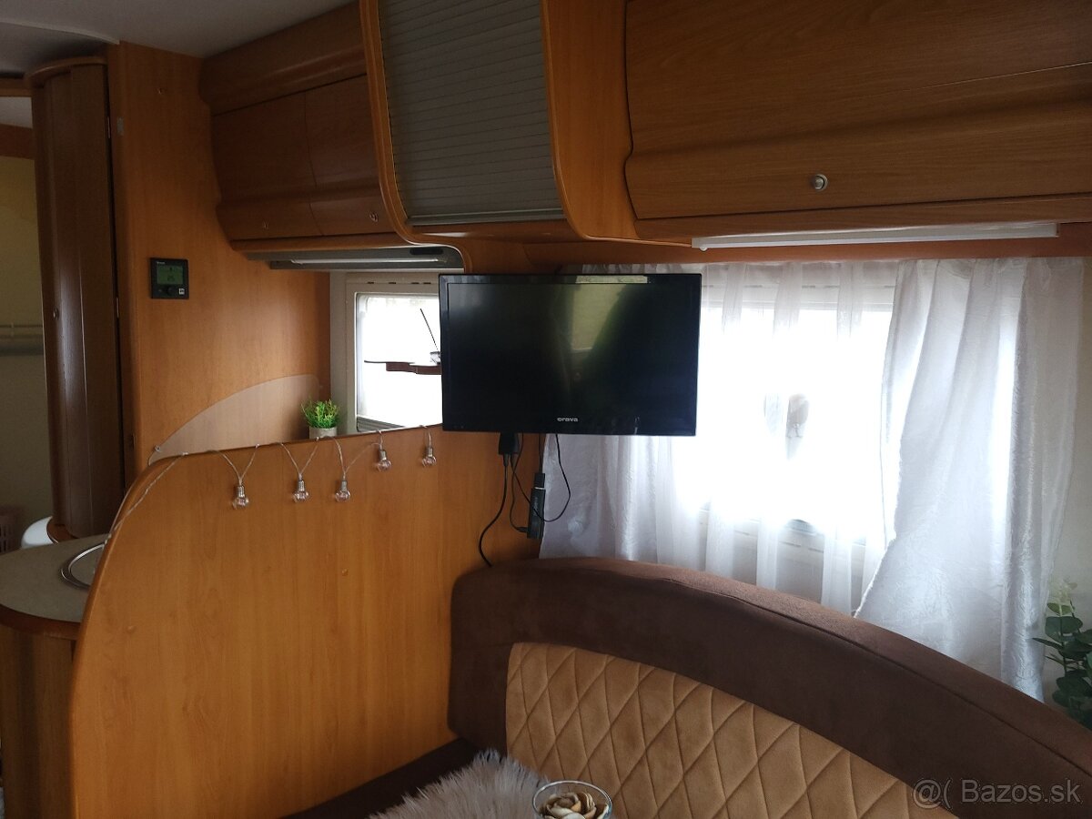 Autokaravan Hymer eriba jet 636 - 10