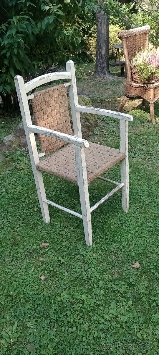 Stolucka-polokreslo - 10