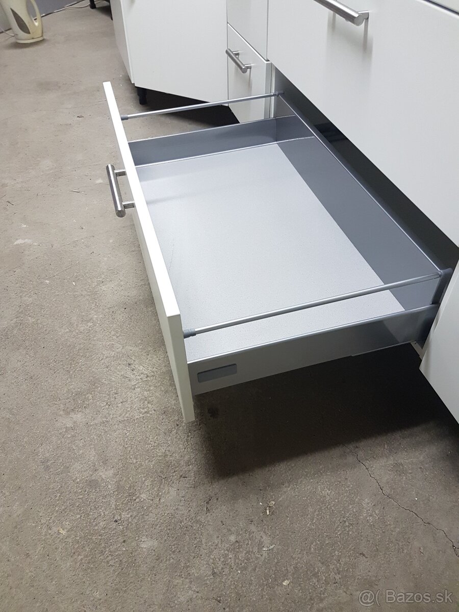 Kuchynska Linka Biela - 10